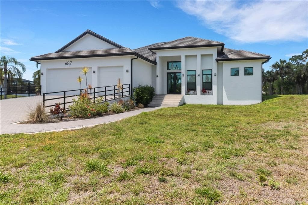 687 23rd ST SW NAPLES, FL 34117