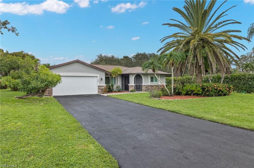 247 Erie DR NAPLES, FL 34110