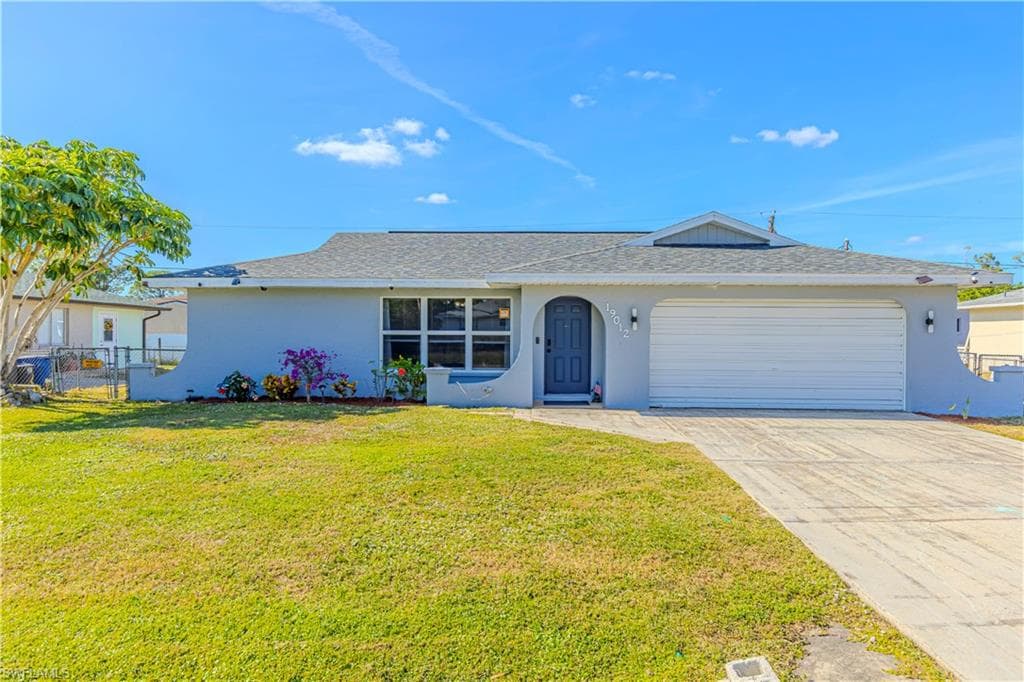 19012 Orlando RD S FORT MYERS, FL 33967