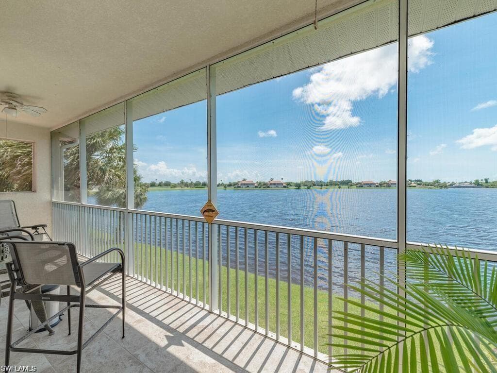 25073 Peacock LN 201 NAPLES, FL 34114