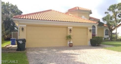 1018 S Town And River DR FORT MYERS, FL 33919
