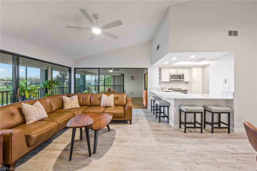 14770 Eagle Ridge DR 211 FORT MYERS, FL 33912