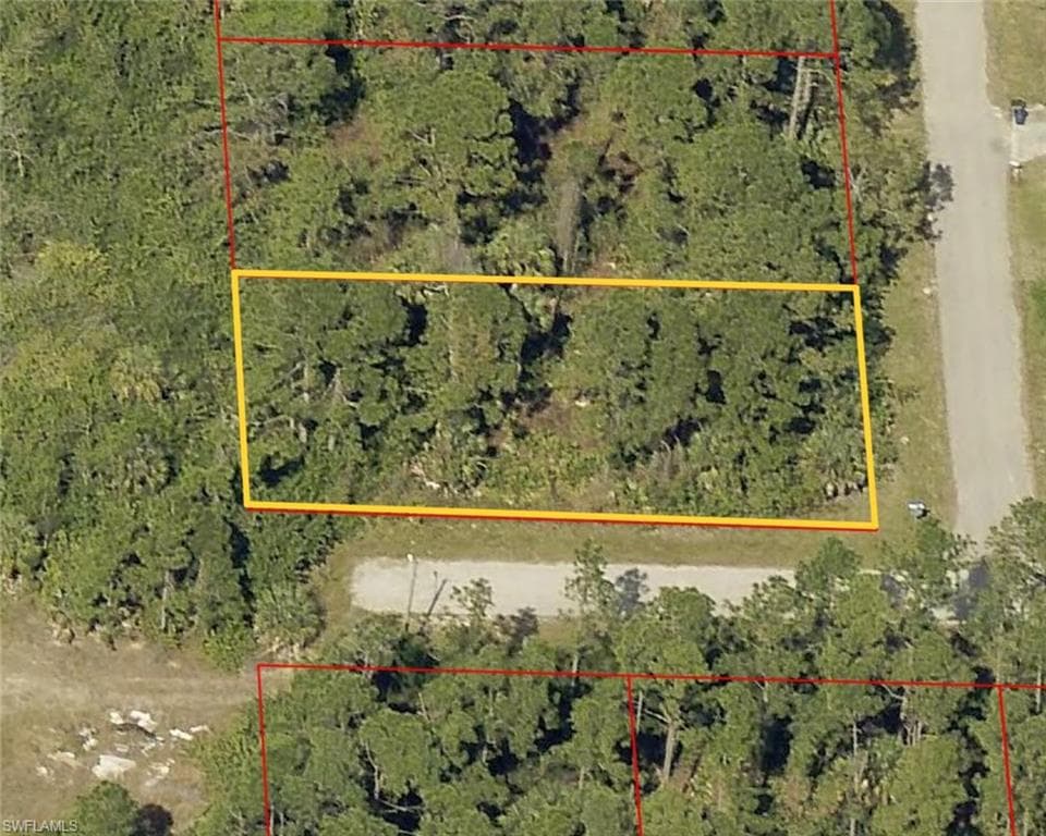 4601 Terry AVE N LEHIGH ACRES, FL 33971