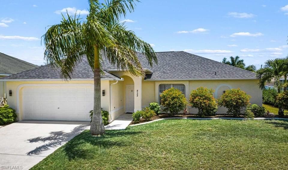 2122 SW 25th ST CAPE CORAL, FL 33914