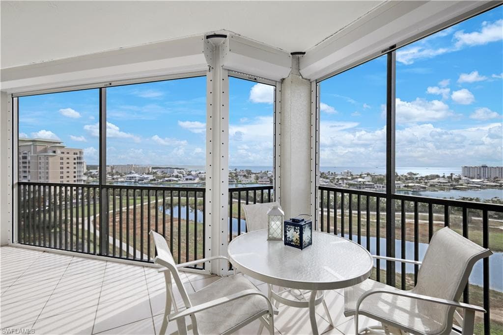 4198 Bay Beach LN 186 FORT MYERS BEACH, FL 33931