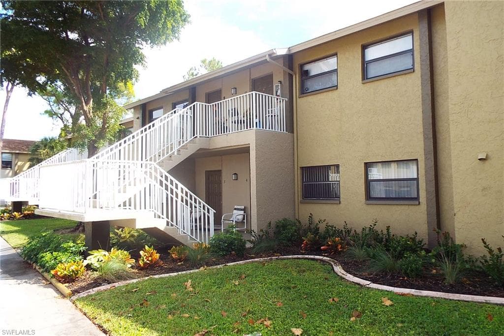4753 Orange Grove BLVD 4 NORTH FORT MYERS, FL 33903