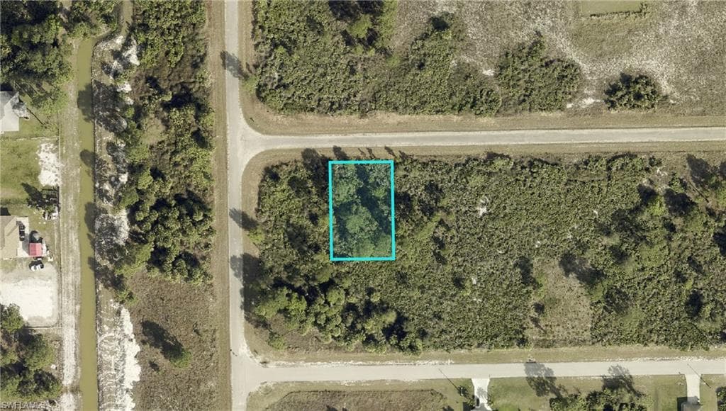 1234 Garibaldi ST E LEHIGH ACRES, FL 33974