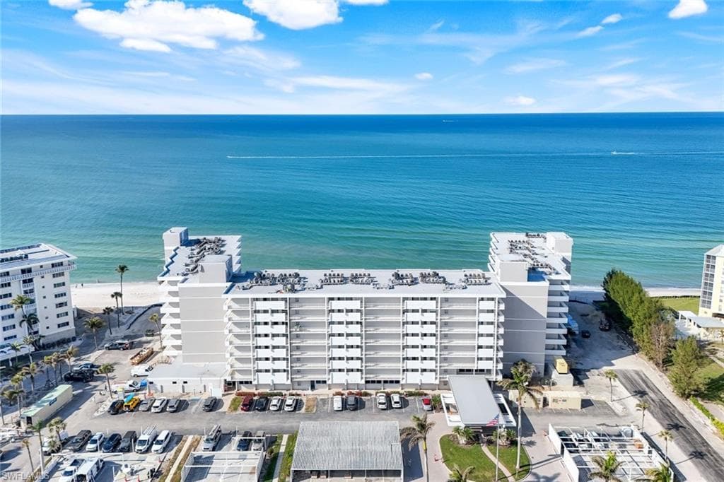 3443 Gulf Shore BLVD N 511 NAPLES, FL 34103