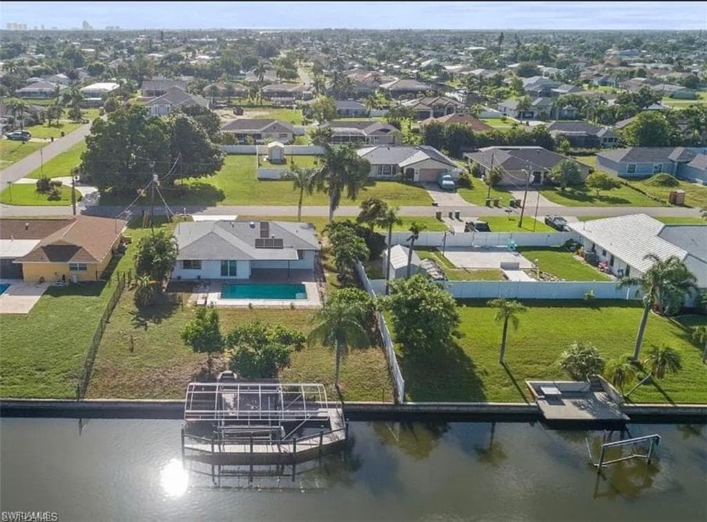 1506 SE 10th PL CAPE CORAL, FL 33990
