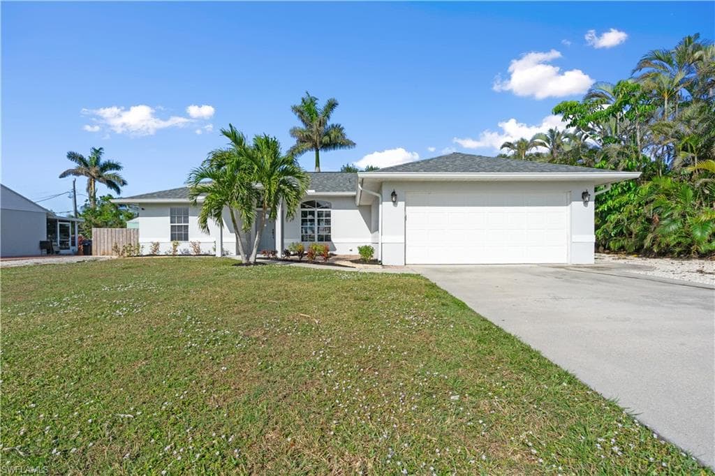 11370 Zehner LN FORT MYERS, FL 33908