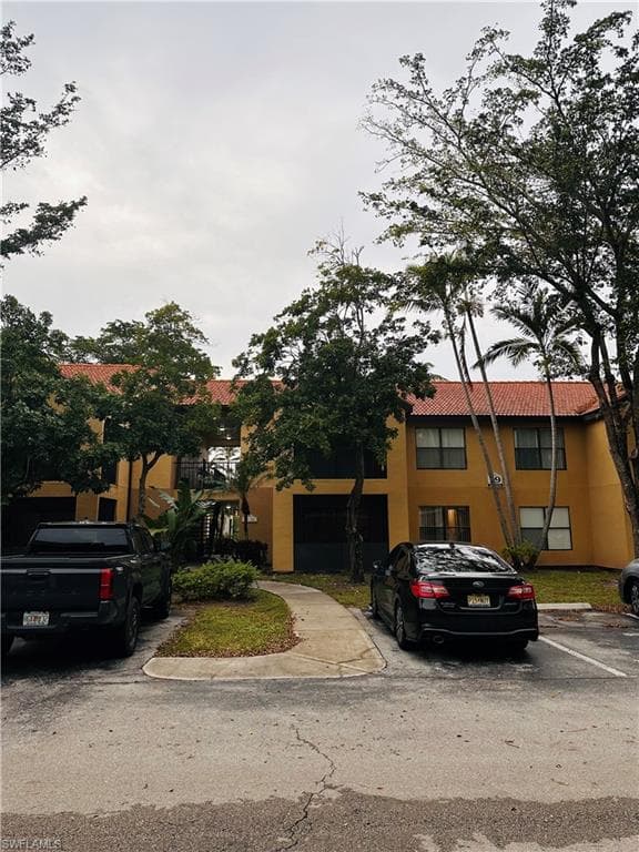 2226 Arbour Walk CIR 1914 NAPLES, FL 34109