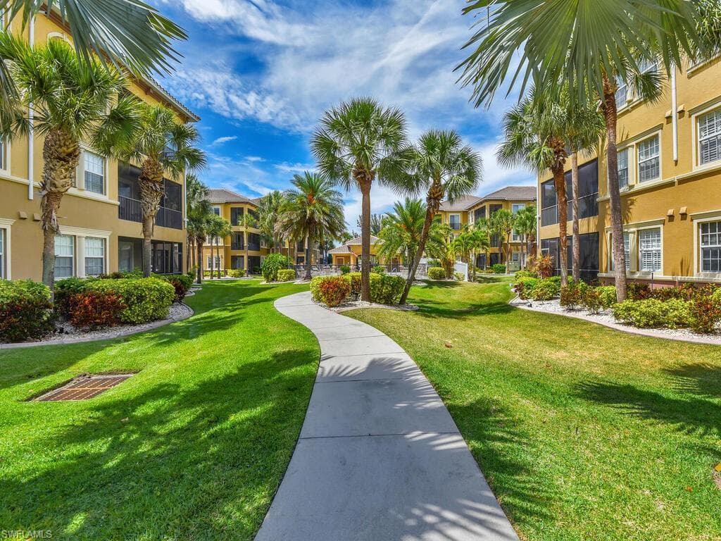 3804 Agualinda BLVD 101 CAPE CORAL, FL 33914