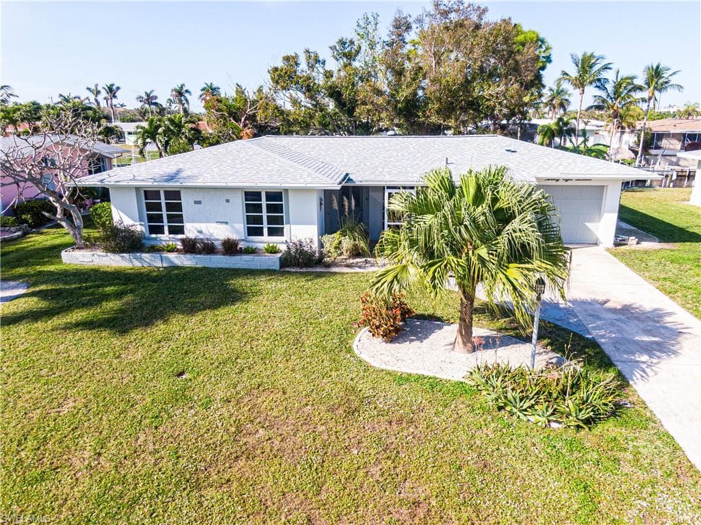 2816 SE 18th AVE CAPE CORAL, FL 33904