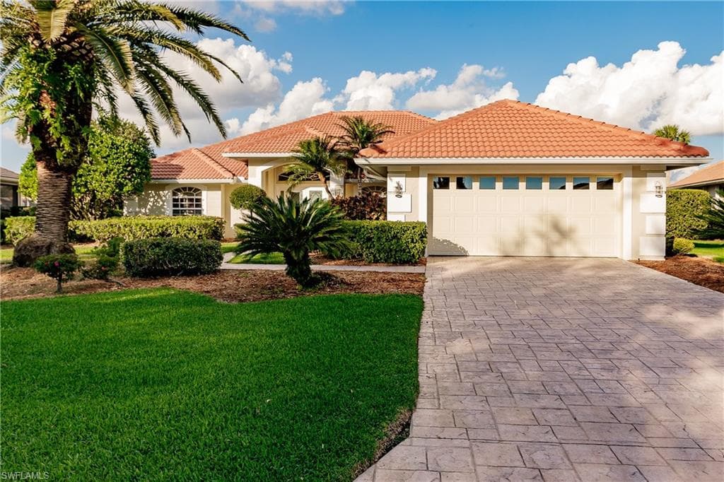 12051 Mahogany Isle LN