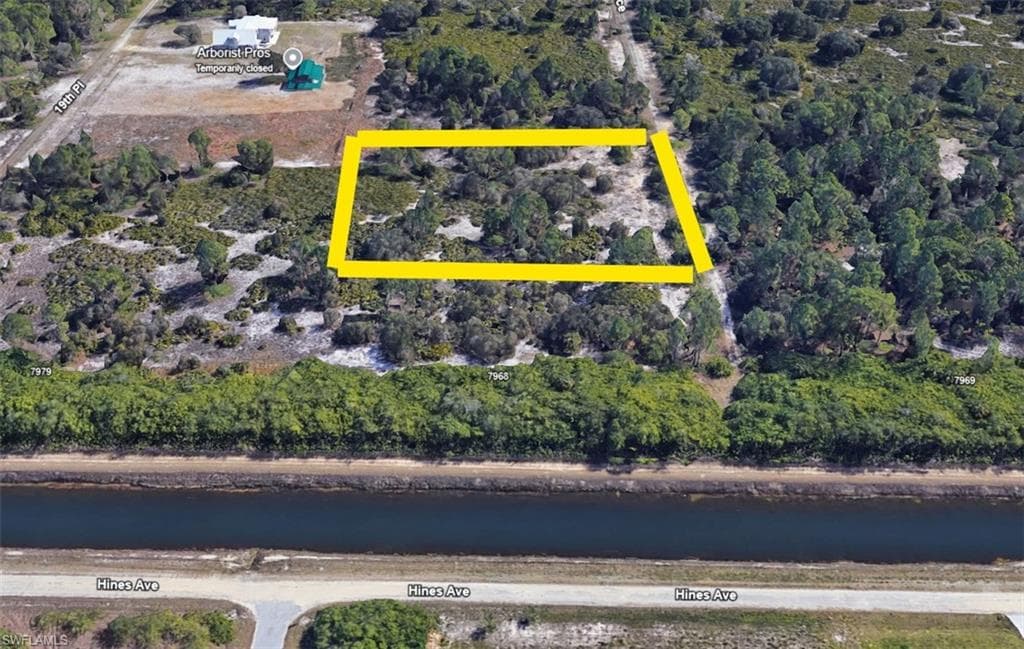 7932 18th TER LABELLE, FL 33935