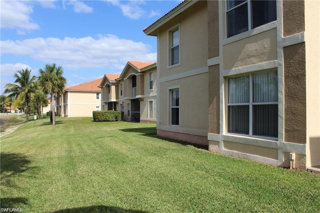 8265 Ibis Club DR 610 NAPLES, FL 34104