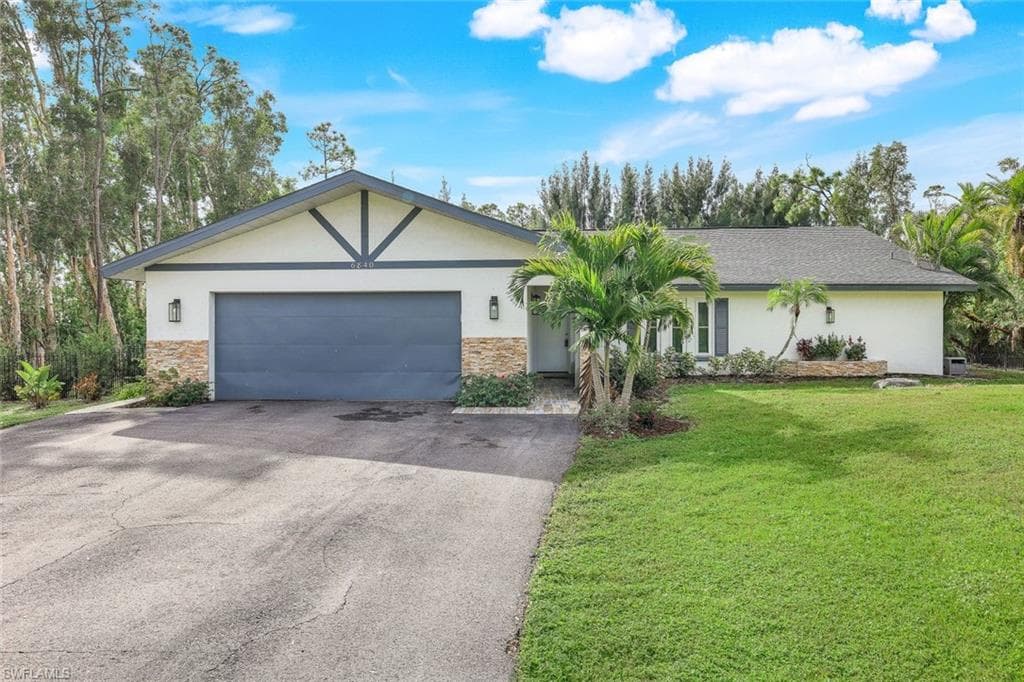 6840 Briarcliff RD FORT MYERS, FL 33912
