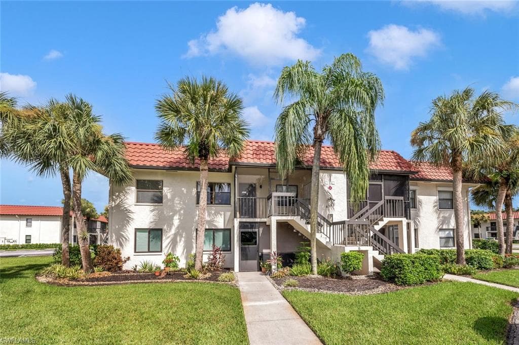 4345 27th CT SW 6-201 NAPLES, FL 34116