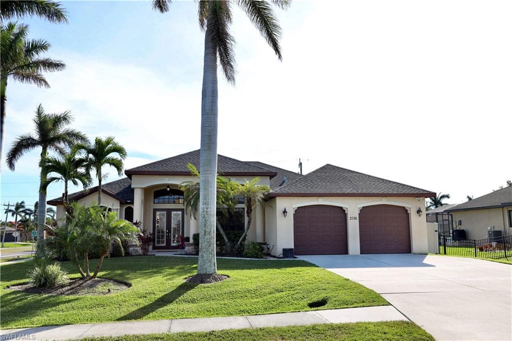 2736 Beach PKWY W CAPE CORAL, FL 33914