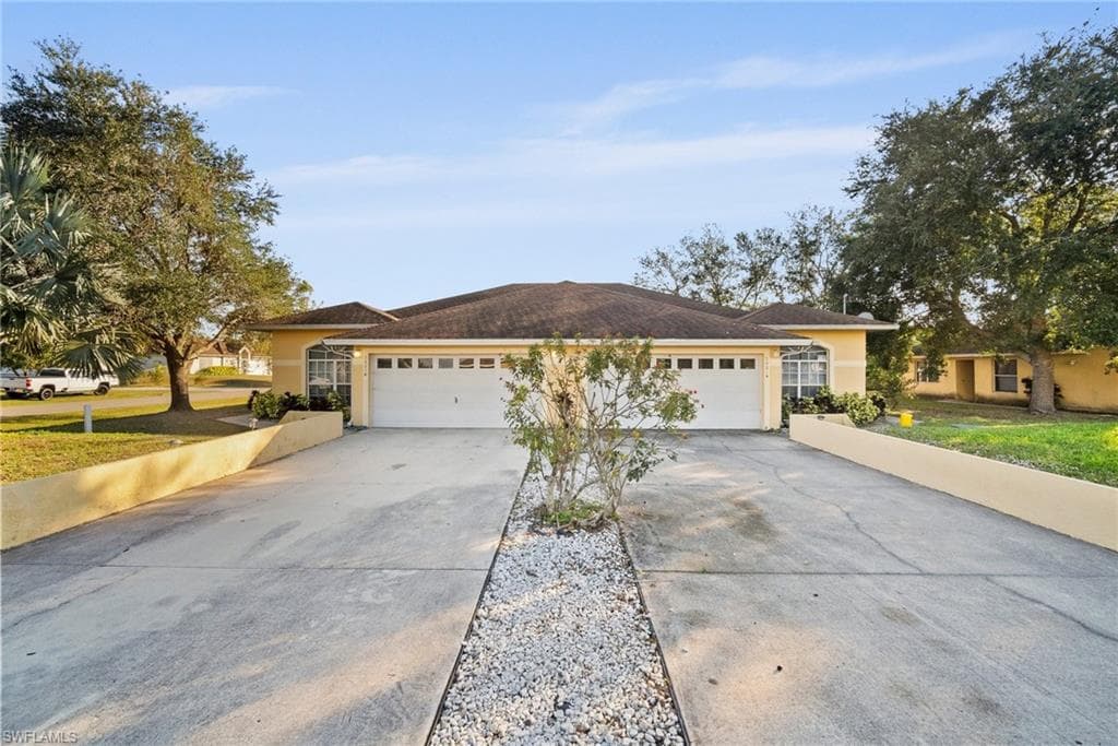 5401 Banning ST LEHIGH ACRES, FL 33971