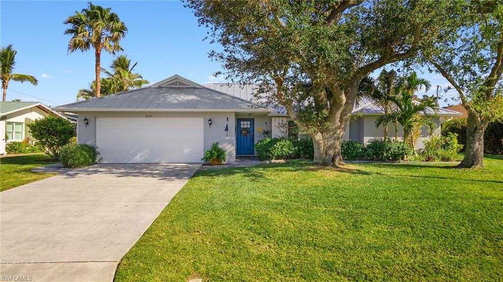 5229 SW 8th PL CAPE CORAL, FL 33914