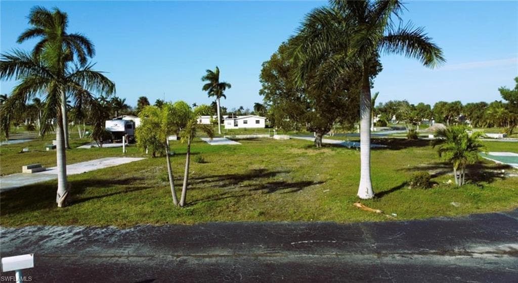 34 Dogwood WAY FORT MYERS, FL 33908