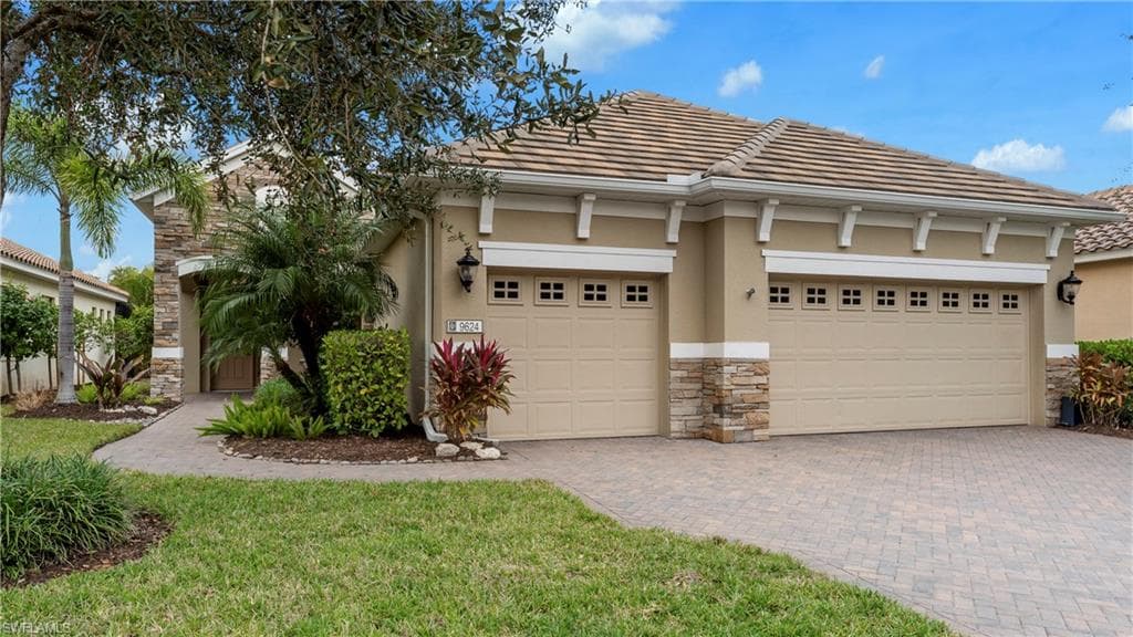 9624 Estero Grove WAY ESTERO, FL 33928