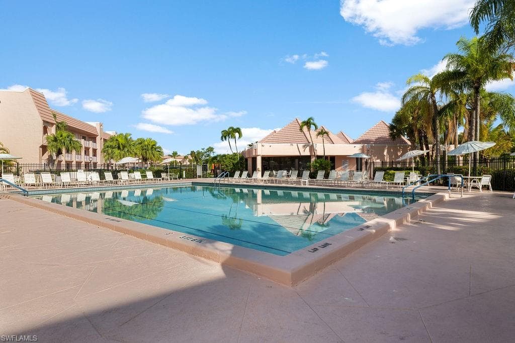 170 Turtle Lake CT 101 NAPLES, FL 34105