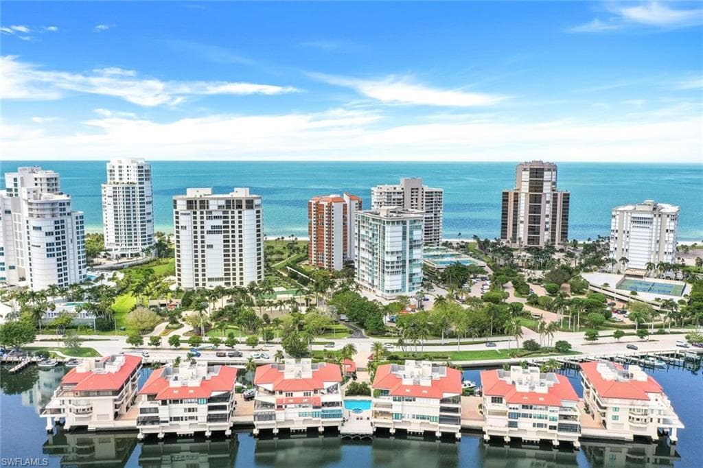 4400 Gulf Shore BLVD N 4-405 NAPLES, FL 34103