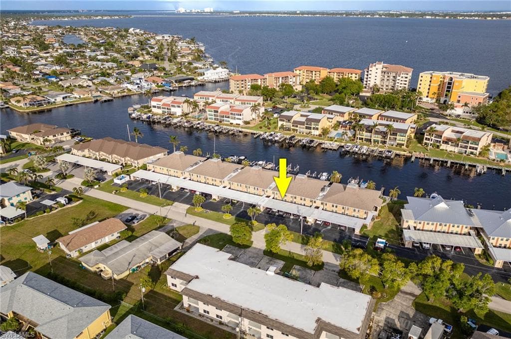 4023 SE 19th PL 107 CAPE CORAL, FL 33904