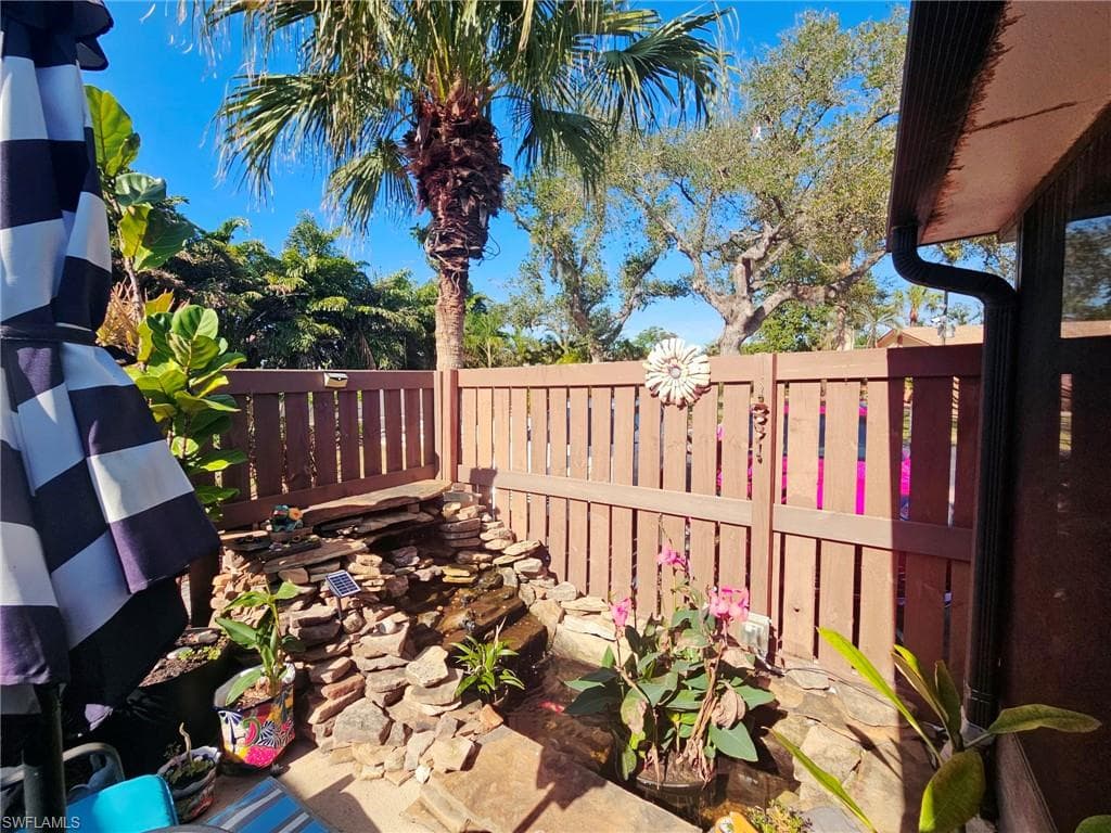 17338 Timber Oak LN FORT MYERS, FL 33908