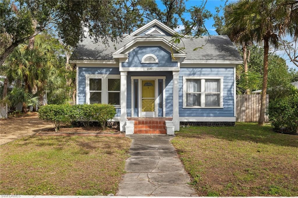 2149 Stella ST FORT MYERS, FL 33901