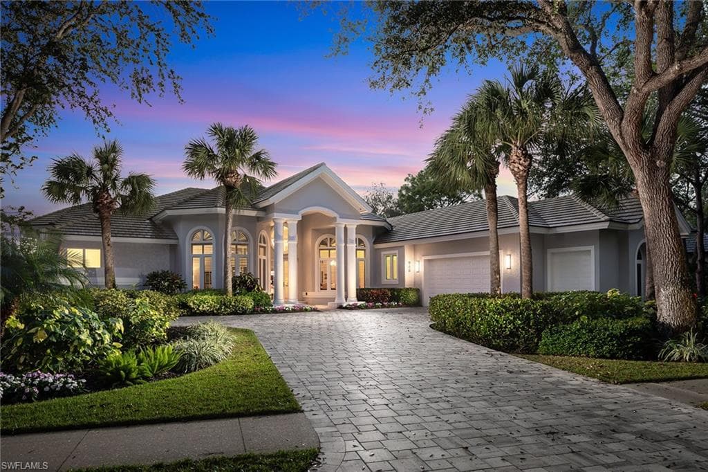 948 Barcarmil WAY NAPLES, FL 34110