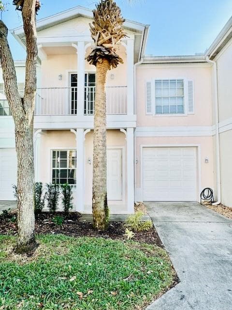 3298 MEGAN LN 4 NAPLES, FL 34109