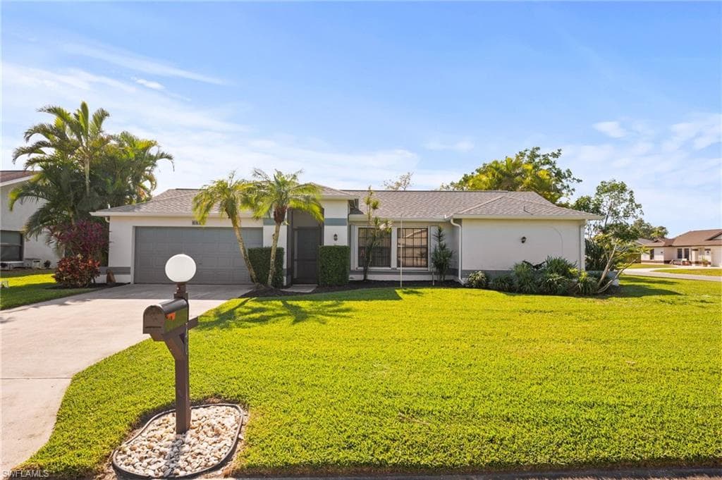 6640 Saint Ives CT FORT MYERS, FL 33966