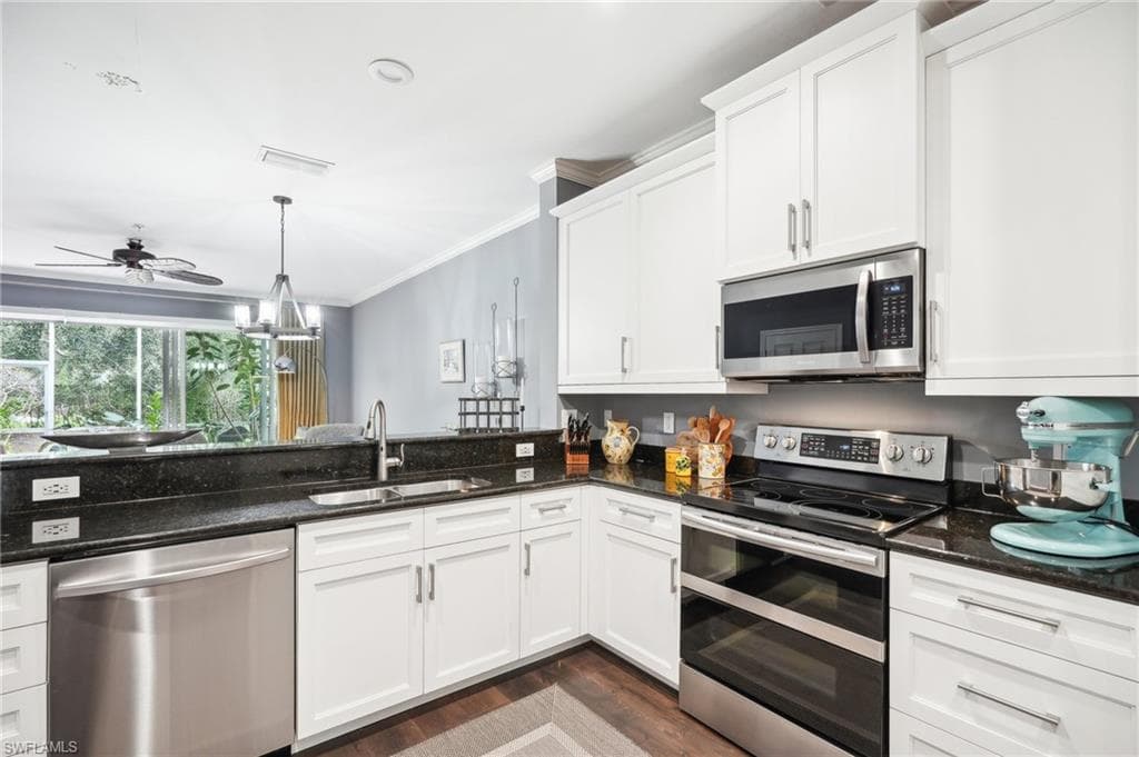 16118 Ravina WAY NAPLES, FL 34110