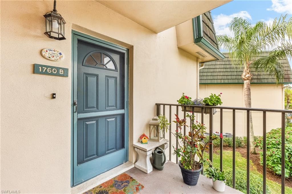 1760 Bald Eagle DR 506B NAPLES, FL 34105