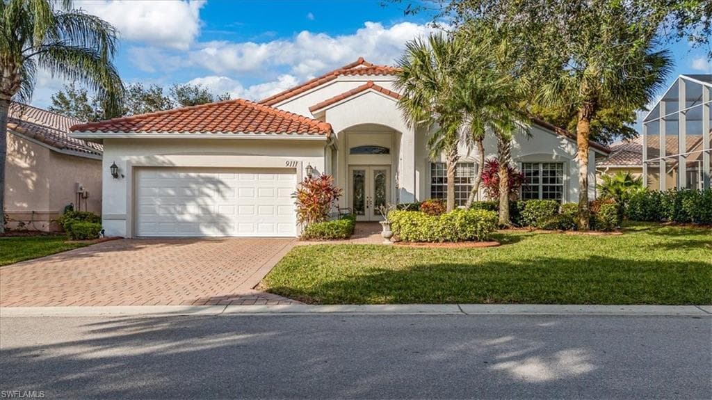9111 Whitfield DR ESTERO, FL 33928
