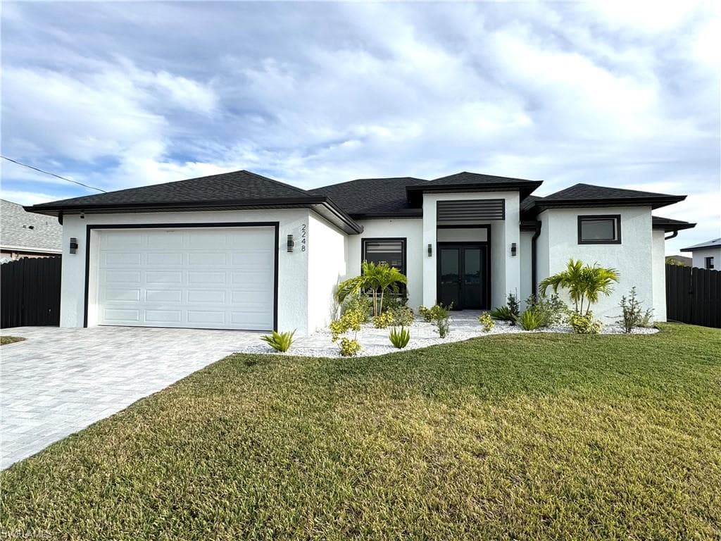 2248 15th TER CAPE CORAL, FL 33993