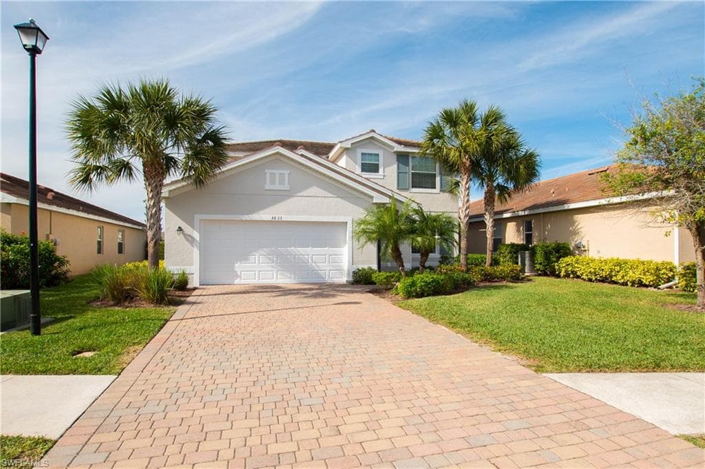 3633 E Hampton CIR ALVA, FL 33920