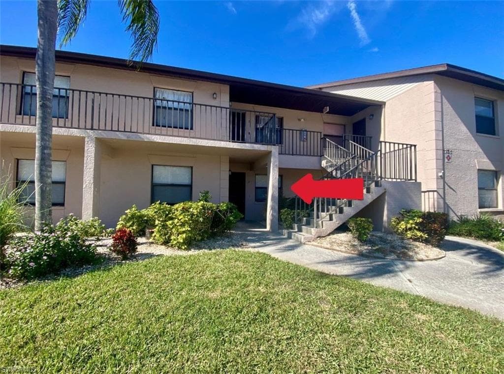 5735 Foxlake DR 3 NORTH FORT MYERS, FL 33917
