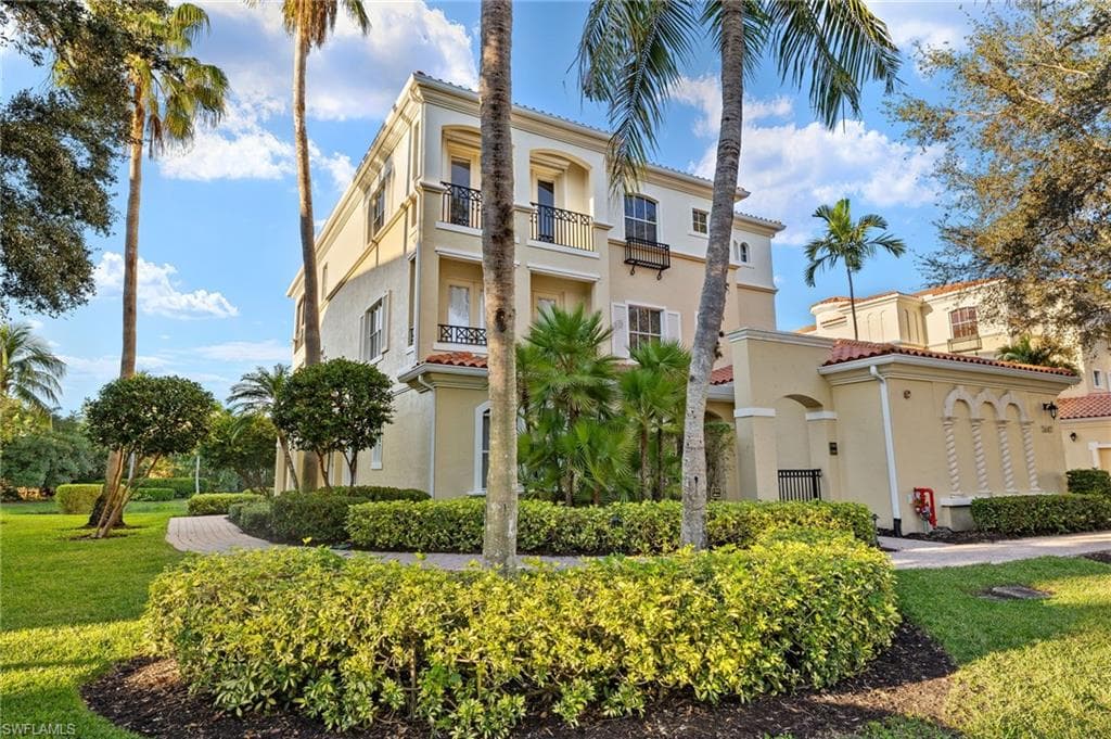 2647 BOLERO DR 13-03 NAPLES, FL 34109
