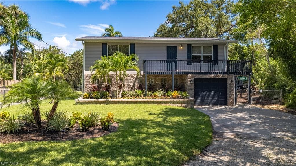27311 Riverside DR BONITA SPRINGS, FL 34135