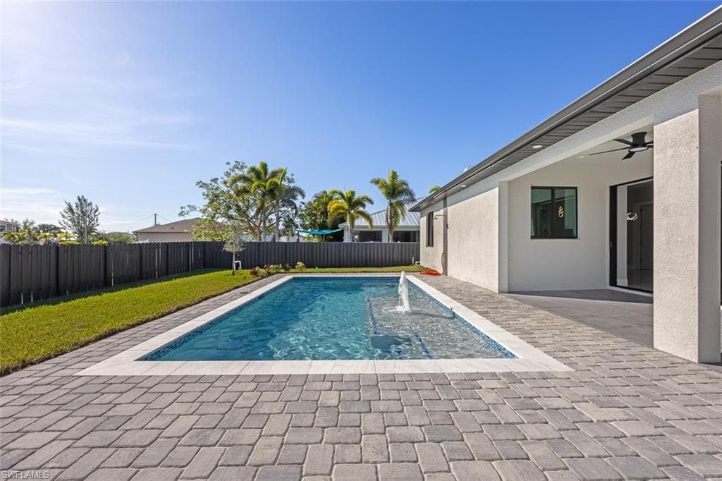 2914 11th TER CAPE CORAL, FL 33993