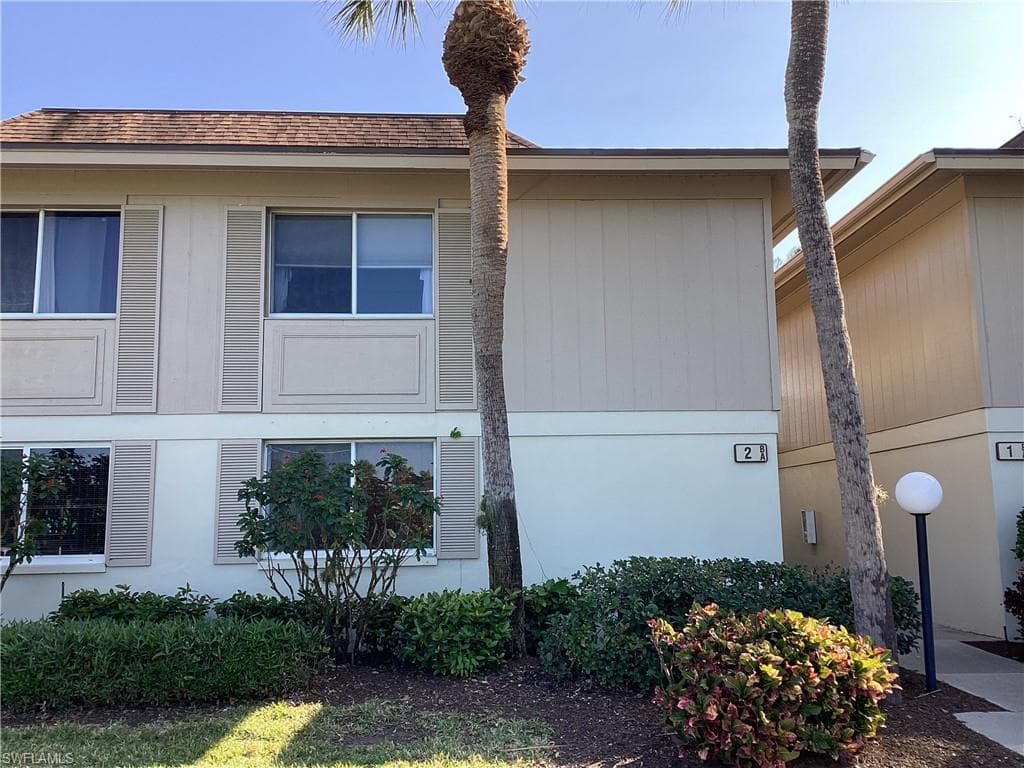 2 Bob O Link CT 2B NAPLES, FL 34105