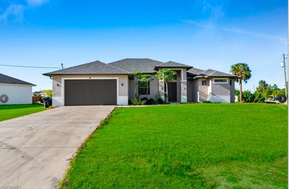 1129 Capp AVE LEHIGH ACRES, FL 33971