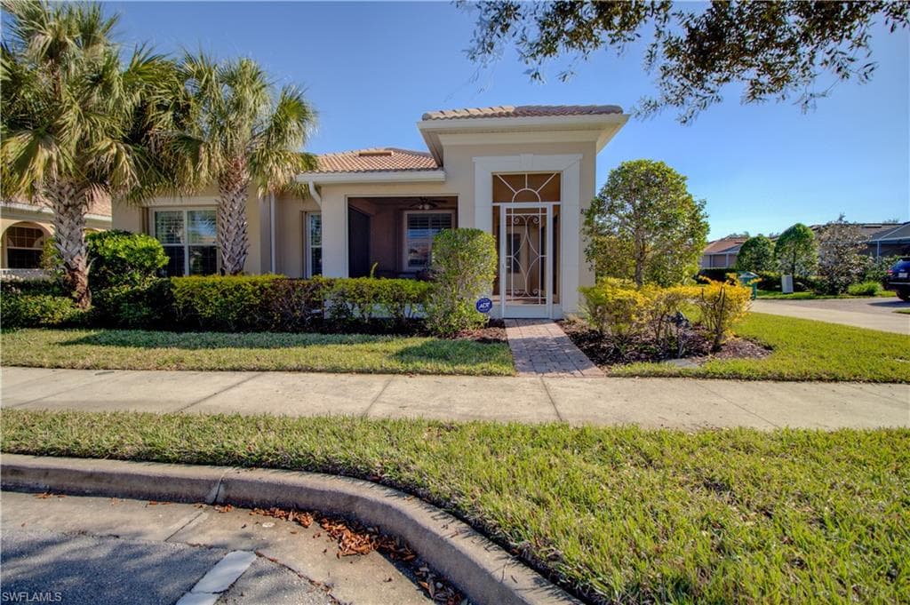 8180 Chianti LN NAPLES, FL 34114