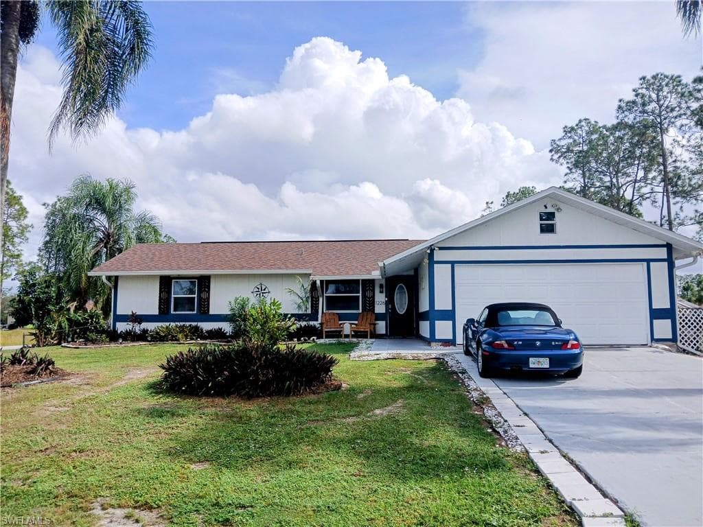1226 Eighth AVE LEHIGH ACRES, FL 33972
