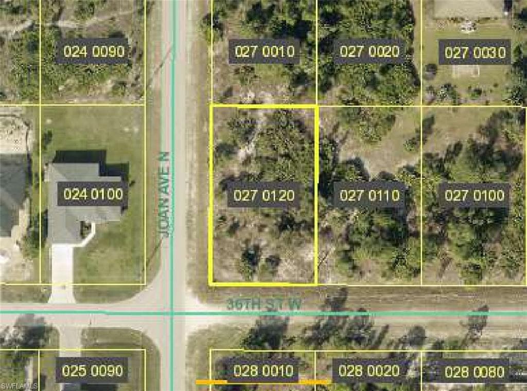 2910 36th ST W LEHIGH ACRES, FL 33971