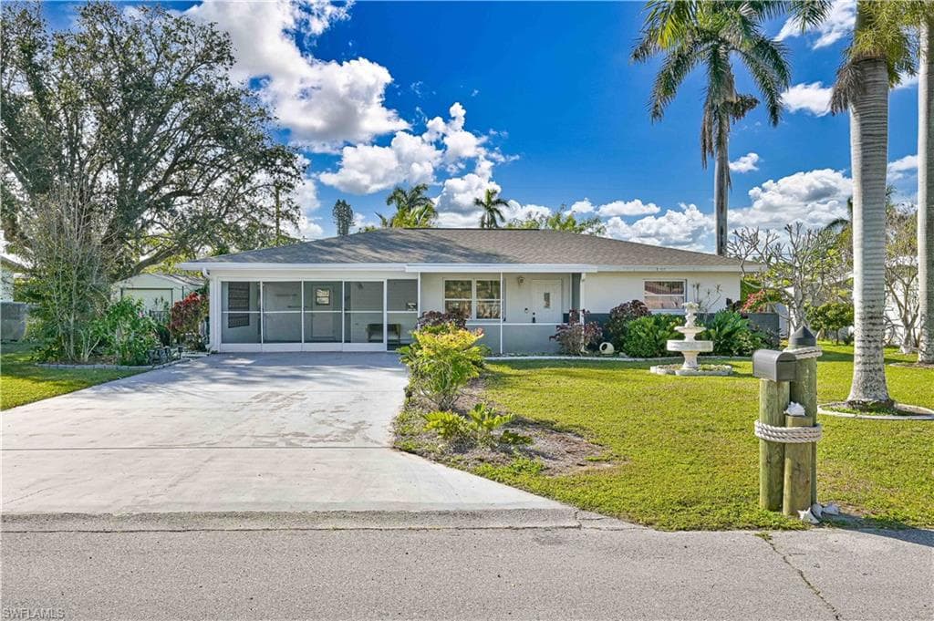 4146 River DR FORT MYERS, FL 33916